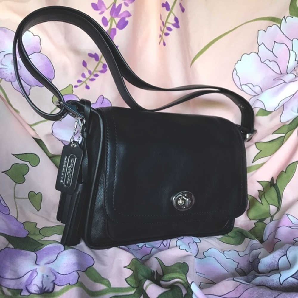 Coach Archival Leather Rambler Crossbody Black Turnlock Flap Shoulder Bag EUC